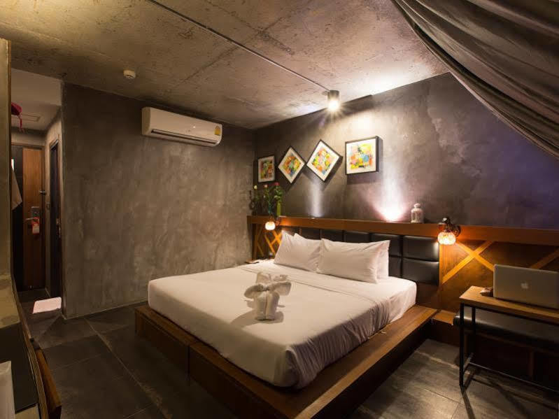Hotel B2 Bangkok - Srinakarin Esterno foto